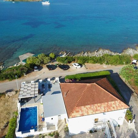 Fei Fei Apartments Račišće Eksteriør bilde